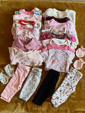 Mixed Baby Girl's Clothes NEWBORN 20 pc Lot Sleepers Pants Various Brands Casual
